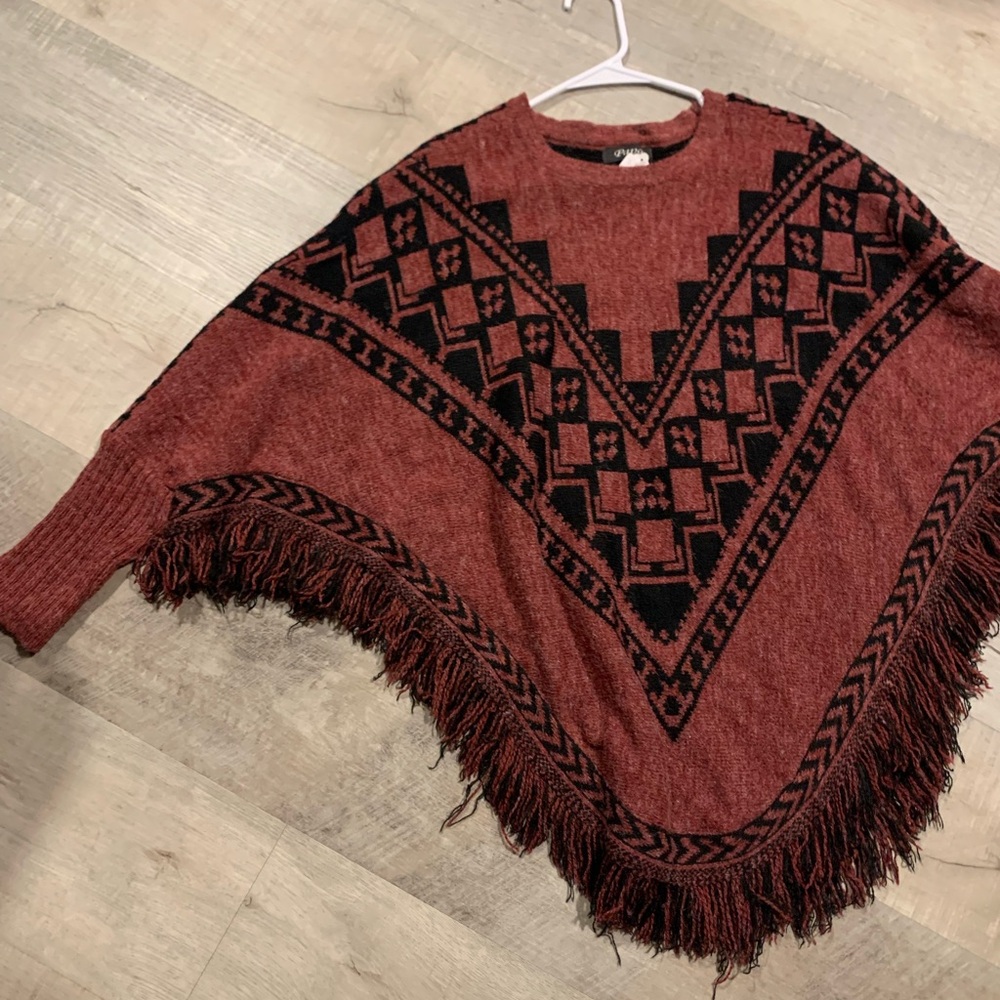 Oversized Women's Red and Black Patterned Sweater
